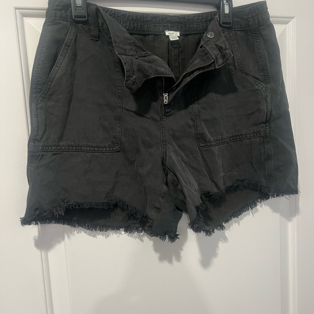 Aerie Black Cargo Shorts